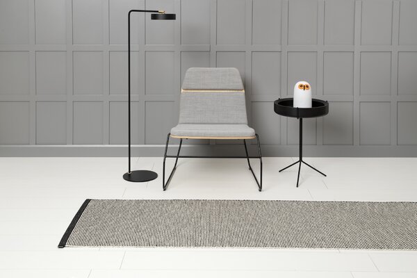 Pappelina Koberec EFFI Black/Warm Grey/Vanilla – čierny, veľkosť koberca 230 x 320 cm