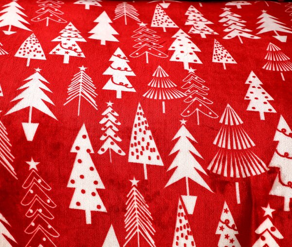 Mikroplyšové obliečky CHRISTMAS TREES červené Rozmer obliečky: 2 ks 70 x 90 cm | 200 x 220 cm