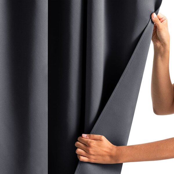 Tmavosivý dimout záves 140x245 cm Kierra – Restilo