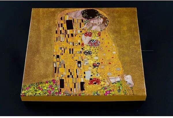 Šálka s podšálkou- set 2 ks ,Gustav Klimt The Kiss, Queen Isabell (Porcelánový set2 ks šálok s podšálkou, Gustav Klimt)