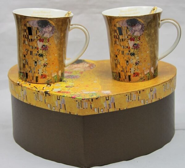 Set 2 ks hrnčekov 300 ml Gustav Klimt The Kiss, Queen Isabell, 21065 (Porcelánový set hrnčekov na čaj Gustav Klimt The Kiss )