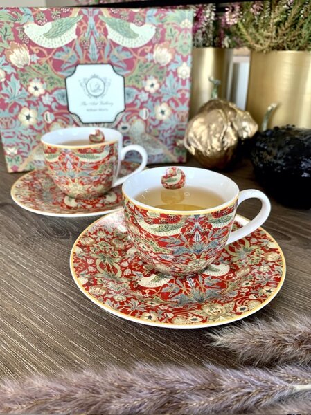 Šálka s podšálkou espresso 110 ml - set 2 ks Wiliam Morris Strawberry, 8171 (4 dielny porcelánový set šálka s podšálkou Wiliam Morris)