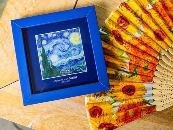 Obraz 13x13 cm Vincent van GOGH The Starry Night, CARMANI, 2629105 (Obraz v ráme s rozmerom 13x13 cm cm cm zo série Vincent van GOGH)