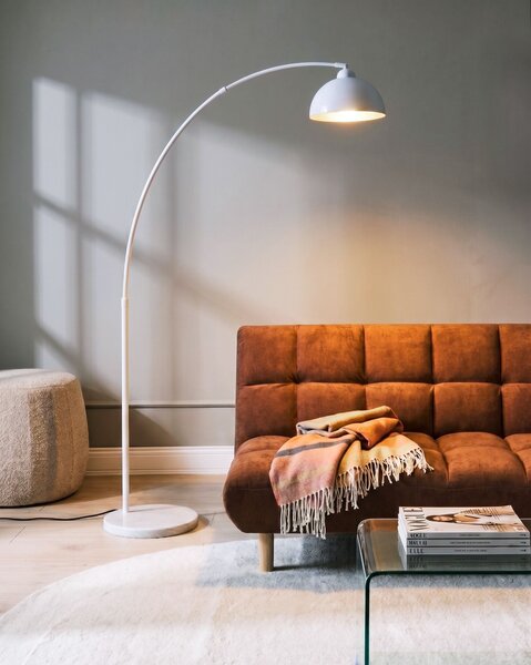 Stojaca lampa biela mramorový podstavec kovová konštrukcia nastaviteľné tienidlo moderný štýl obývacia izba spálňa
