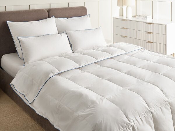 Prikrývka na spanie ľahko hrejivá letná biela kačacie perie a páperie 200 x 200 cm luxusná prírodná výplň