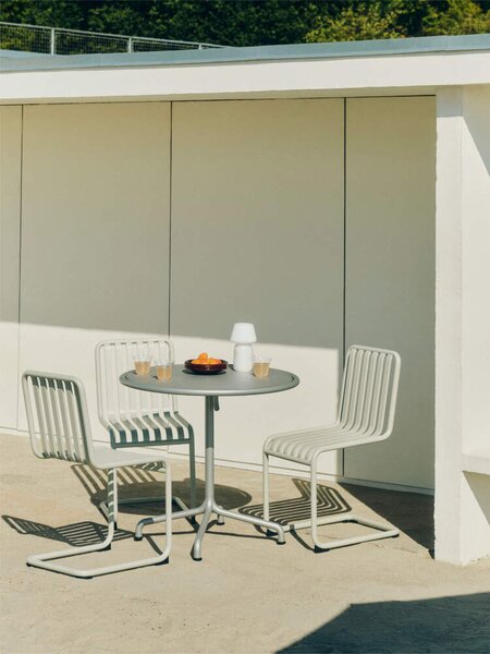 HAY Stolička Palissade Cantilever, cream white