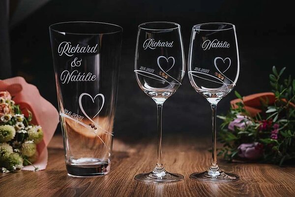 Svadobné poháre na víno Diamante Romance s kryštálmi Swarovski 2 ks