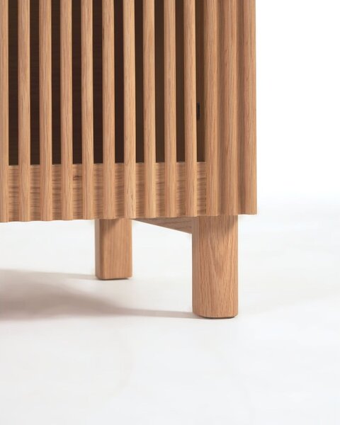 Nízka komoda v dekore duba v prírodnej farbe 180x72 cm Beyla – Kave Home
