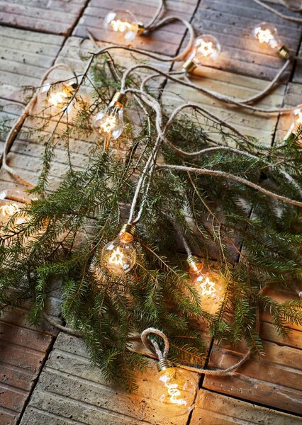 Svetelná reťaz Filament Stars – 7 žiaroviek