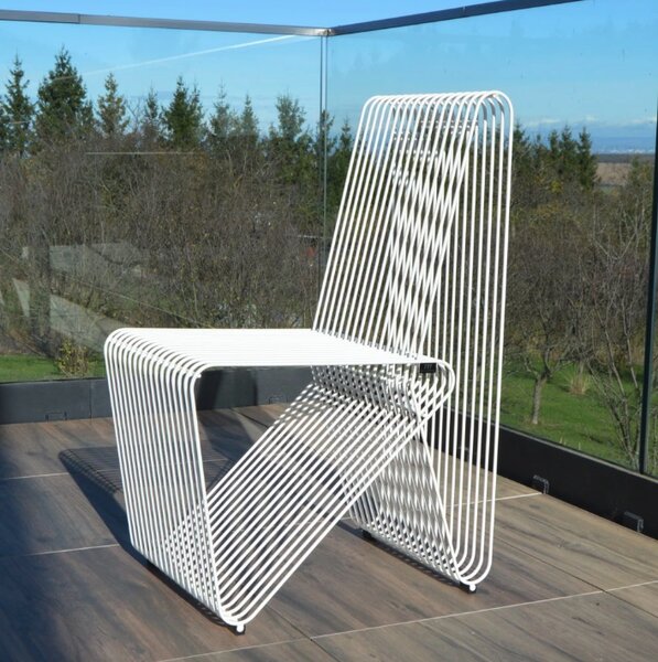 111 FURNITURE Kovová stolička XY