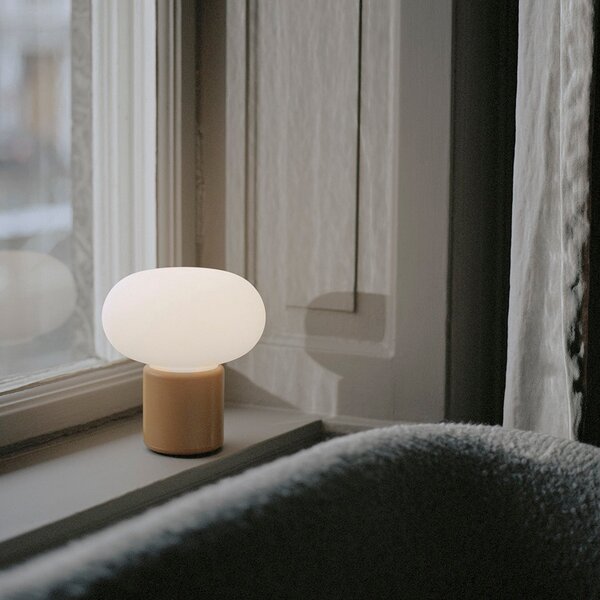 NEW WORKS Prenosná lampa Karl-Johan, Light Grey