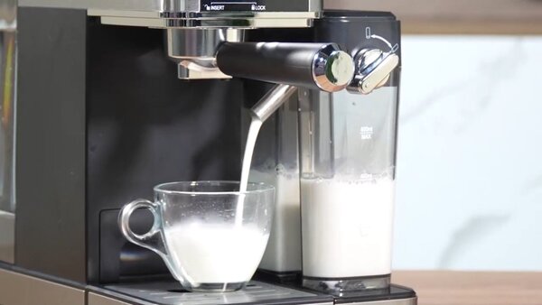 MEGAKOMBO Nízkosacharidový ryžovar BestBerg BBRC-10 + Pákový espresso kávovar s napeňovačom mlieka BestBerg BBCF-2032