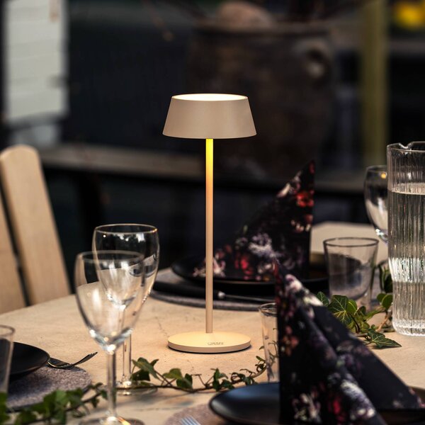 Stolová LED lampa Menton, piesková farba, výška 27 cm, IP54, USB, Krémová / jantárovo žltá, Obývacia izba / jedáleň, Hliník, Moderný, Stojacie svietidlo