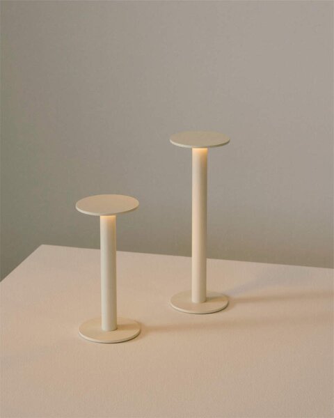 HAY Prenosná lampa Host 300, cream white AF421
