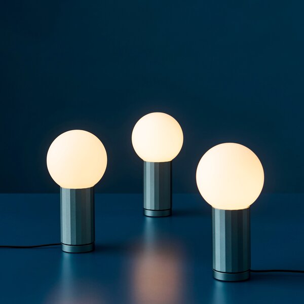 Stolová lampa Turn On, Aluminium – HAY