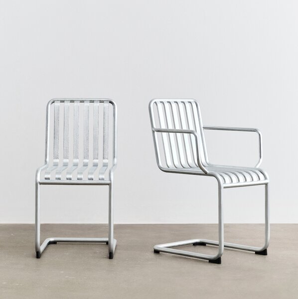 Záhradné kreslo Palissade Cantilever Lounge, Galvanised – HAY