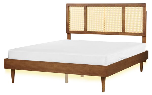 Posteľ svetlé drevo 160 x 200 cm čelo s viedenským výpletom s LED svetlom lamelový rošt minimalistický rustikálny štýl