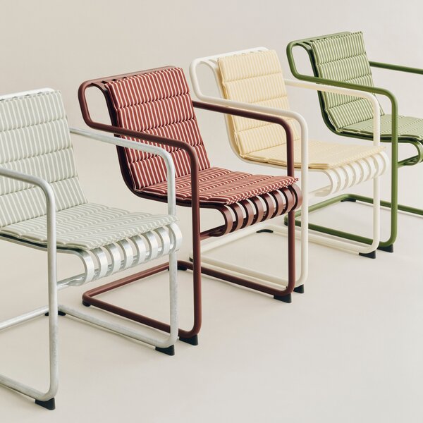 Záhradné kreslo Palissade Cantilever Lounge, Galvanised – HAY