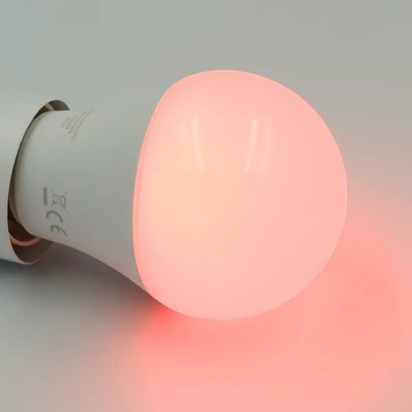 LED RGBW Stmievateľná žiarovka A60 E27/9W/230V 2700-6500K Wi-Fi Tuya