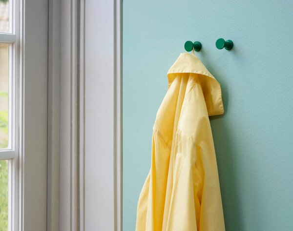 HAY Vešiak Bolt Hook Set 2 ks, green