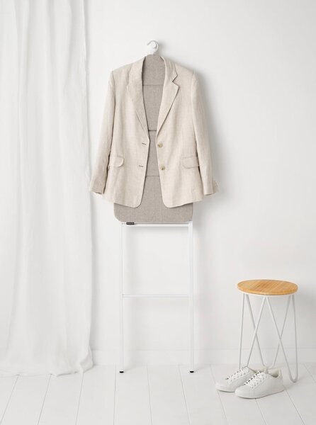 Biely oceľový nemý sluha Linn Dressboy – Brabantia