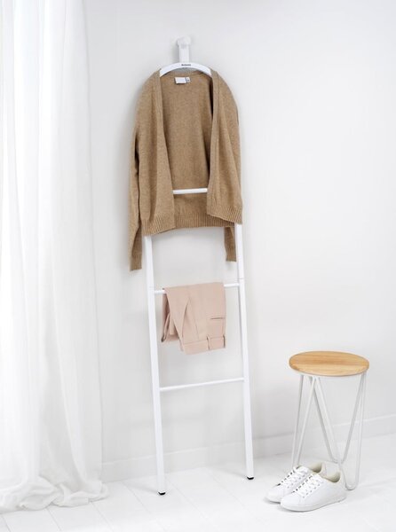Biely oceľový nemý sluha Linn Dressboy – Brabantia