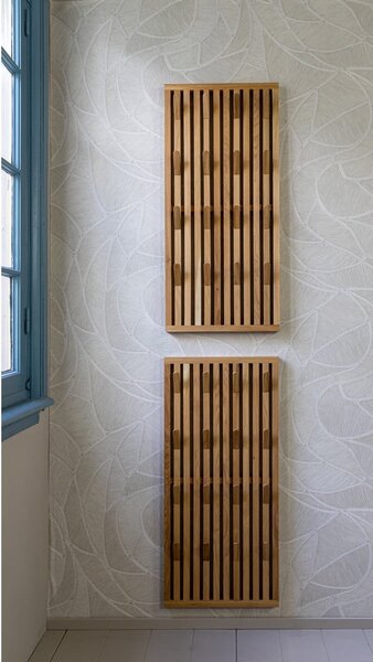 Vešiakový panel z dubového dreva v prírodnej farbe 46x100x8 cm Parco – Spinder Design