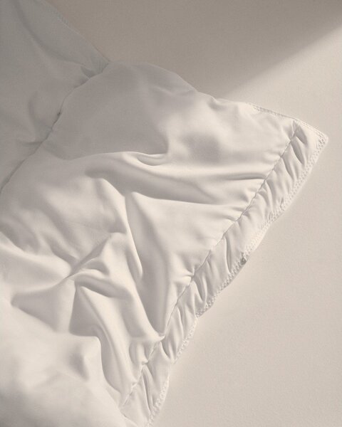 Celoročná prikrývka 240x220 cm Mistral – Kave Home