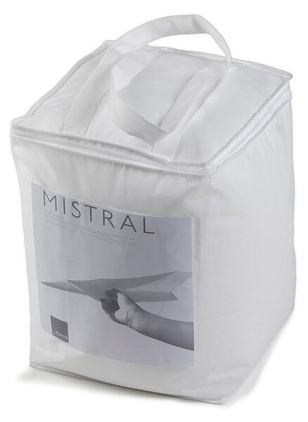 Celoročná prikrývka 240x220 cm Mistral – Kave Home