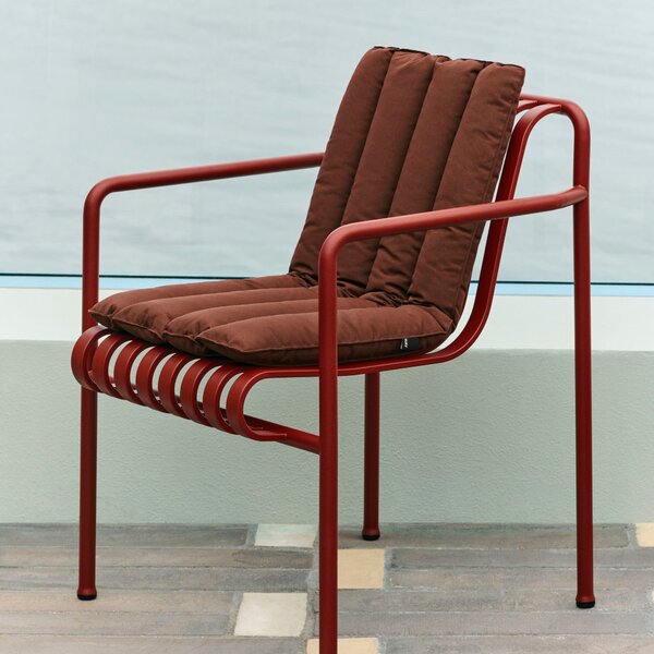Záhradná stolička Palissade Dining Armchair, Iron Red – HAY