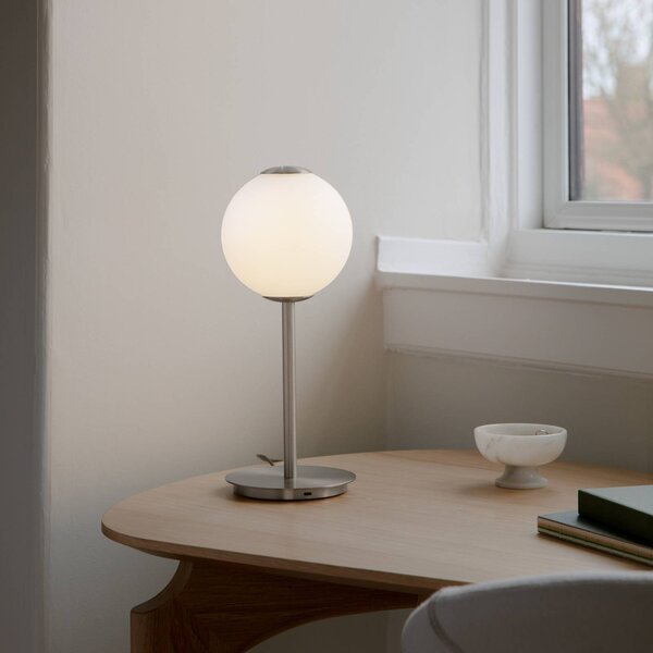 UMAGE stolová LED lampa Audrey, oceľová farba, výška 37 cm, Hliník / sivá / zinok, Obývacia izba / jedáleň, kov, Dizajn, Stojacie svietidlo