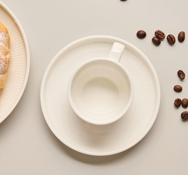 ŠÁLKA NA ESPRESSO S TANIERIKOM Dieter Knoll - Jedálenské sety