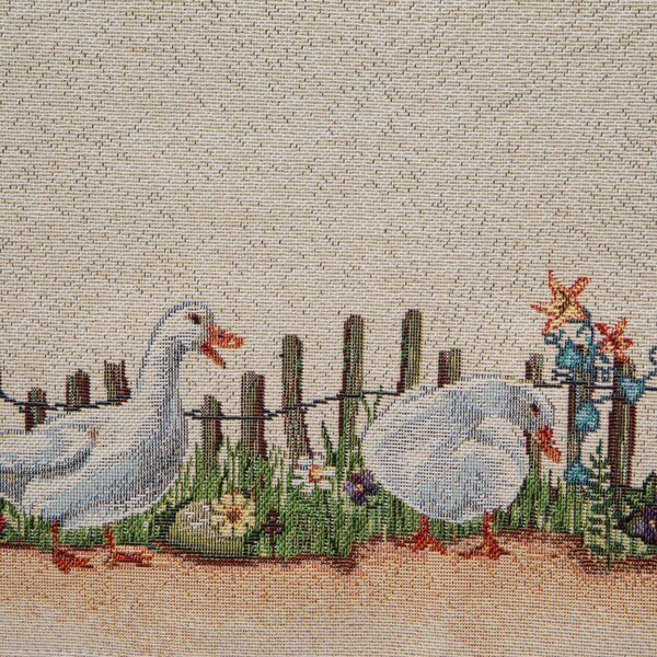 GOBELÍNOVÝ OBRUS GOOSE 100X100 CM VZOROVANÁ