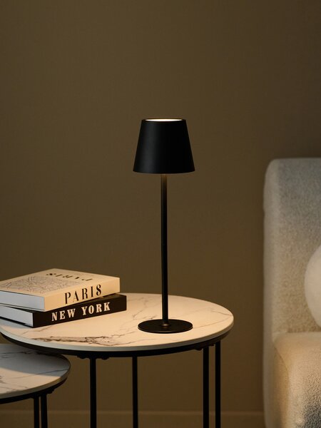 Sinsay - Moderná stolová LED lampa - čierna