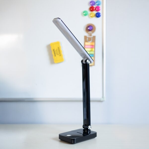 Zuma Line 1949-BK-LED Nabíjacia stolná lampa LED/8W/1200mAh 3000/4500/6000K čierna