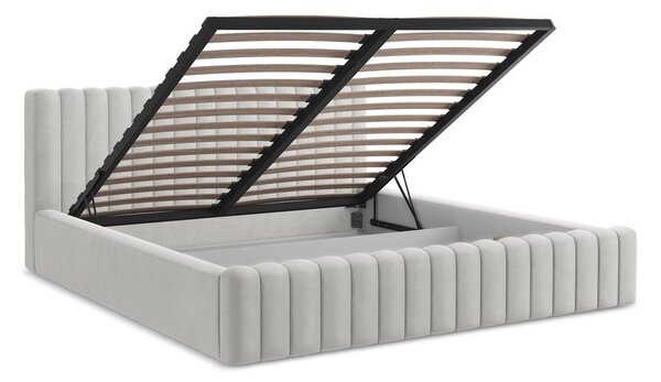 Čalúnená dvojlôžková posteľ s úložným priestorom s roštom 140x200 cm v striebornej farbe Lemi – Makamii