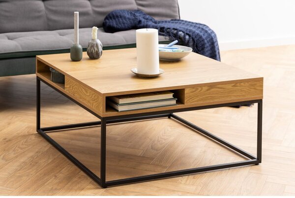 Konferenčný stolík s doskou v dubovom dekore v tmavoprírodnej farbe 80x80 cm Willford – Actona