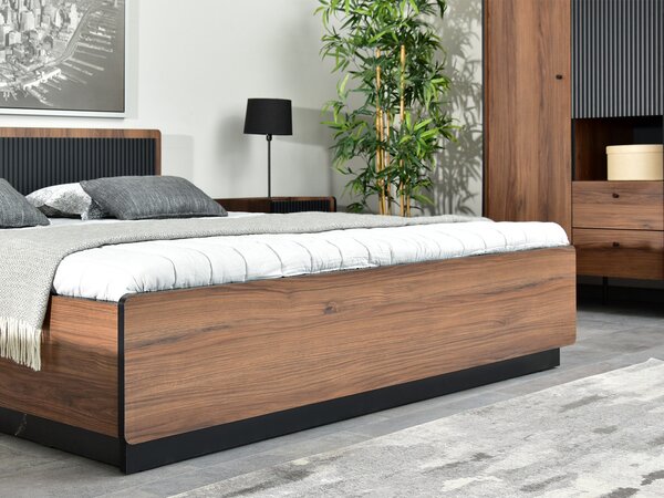 NovýNábytok.sk Manželská posteľ 160x200 cm Protegidas P13 (čierna). Akcia -14%. Vlastná spoľahlivá doprava až k Vám domov. 1137248