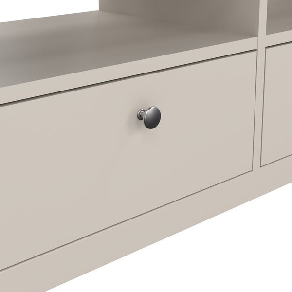 Sivobéžový TV stolík 151x54x38 cm Madrid – Tvilum