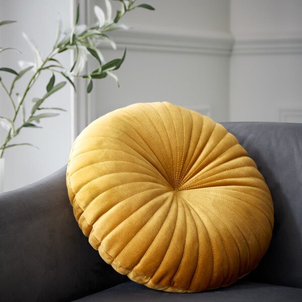 Zamatový dekoračný vankúš ø 40 cm Round Soft Touch – Catherine Lansfield