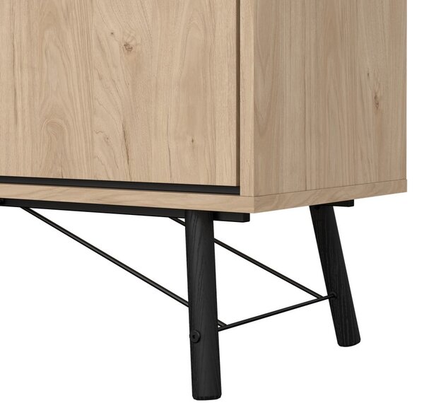 Komoda v dekore duba v prírodnej farbe 150x72x40 cm Ry – Tvilum