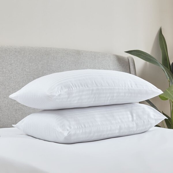 Vankúš 2 ks 48x74 cm Hotel Satin Stripe – Catherine Lansfield