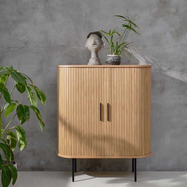 Skrinka v dekore duba s posuvnými dverami v prírodnej farbe 100x118 cm Nola – Unique Furniture