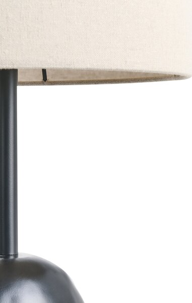 Stojaca lampa čierna keramický podstavec vysoké látkové tienidlo organický moderný štýl obývacia izba spálňa