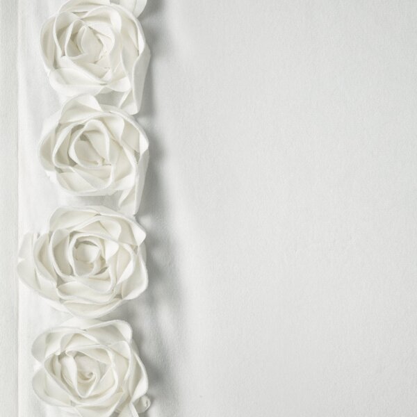 ZATEMŇOVACÍ ZÁVES NA PÁSKE EVA MINGE ROSES14 140X270 CM KRÉMOVÁ