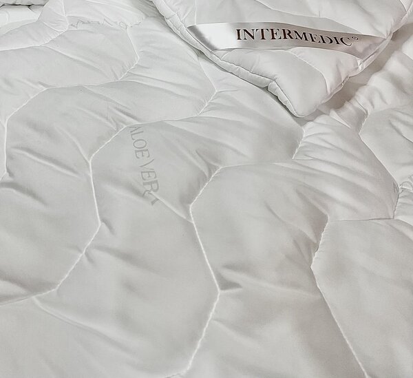 INTERMEDIC SK Set ALOE VERA LUXURY Microfiber-fabric 90x130/ 45x65 cm