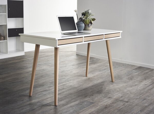 Pracovný stôl v dekore duba 137x60 cm Mistral - Hammel Furniture