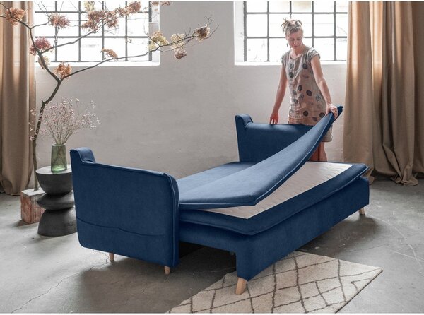 Tmavomodrá zamatová rozkladacia pohovka 225 cm Charming Charlie – Miuform