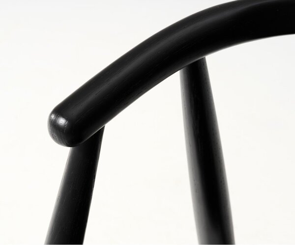 Čierna jedálenská stolička Relate – Unique Furniture