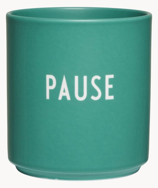 Hrnček's nápisom Favourite Pause